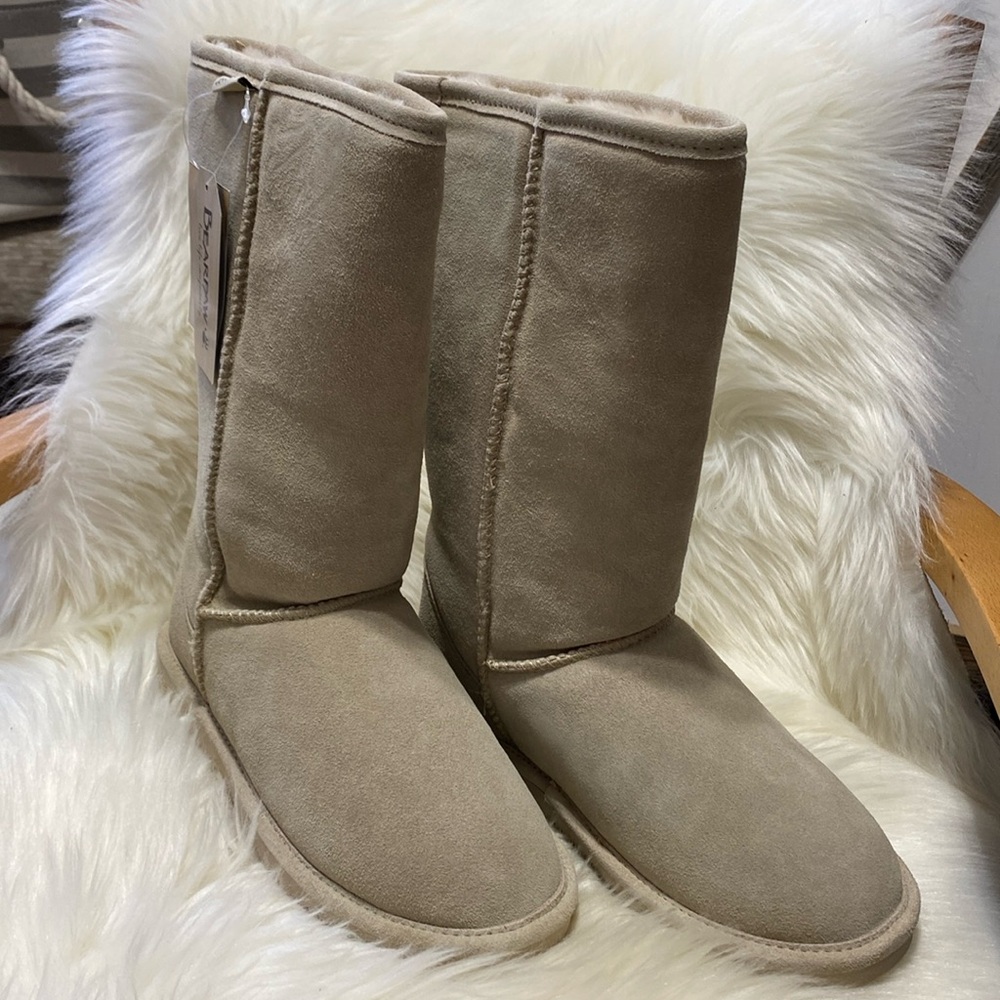 BearPaw Emma Tall Winter Boot Women’s Size 9 camel color